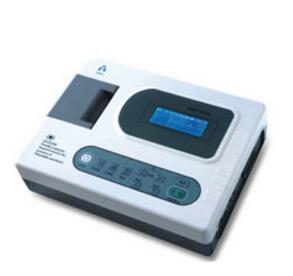 三道數(shù)字式心電圖機(jī)ECG-8130