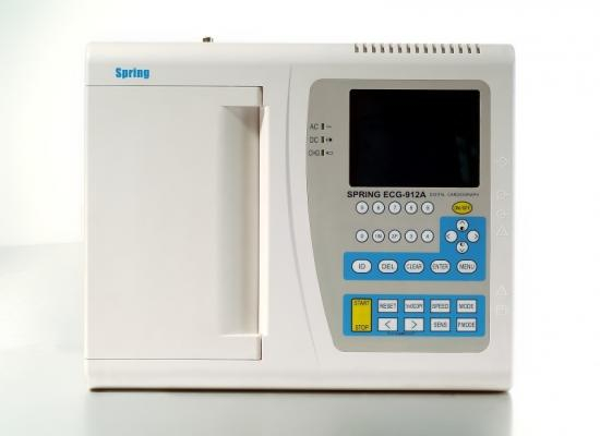施博瑞數(shù)字式十二道心電圖機 ecg-912a