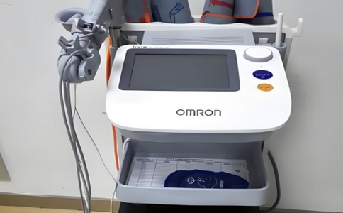 歐姆龍動脈硬化檢測儀_thumb.jpg