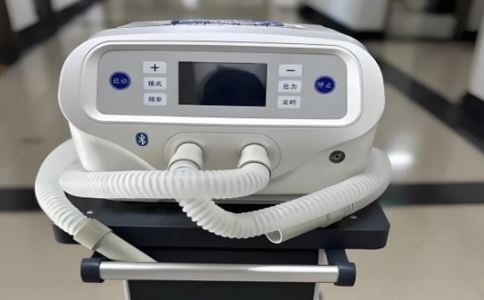 排痰機(jī).jpg 排痰機(jī).jpg